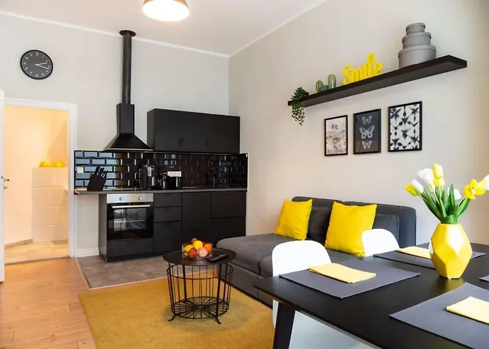 Kudamm Ac Selfcheckin Free Street Parking