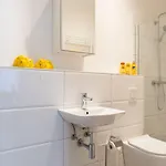 Kudamm Ac Selfcheckin Free Street Parking