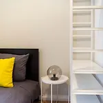 Lägenhet Kudamm Ac Selfcheckin Free Street Parking *