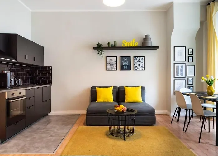 Kudamm Ac Selfcheckin Free Street Parking *